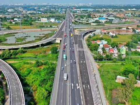 Loạt hạ tầng trọng điểm tại khu Tây sắp về đích: Đường vào trung tâm TP.HCM ngày càng “rộng lối”