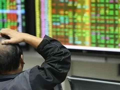 Mã chứng khoán nào là tâm điểm "xả" hàng của tự doanh CTCK trong phiên 5/11