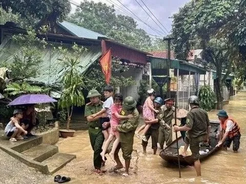 Thủ tướng yêu cầu trước 15h hôm nay phải hoàn thành sơ tán dân cư tại khu vực có nguy cơ sạt lở, lũ quét