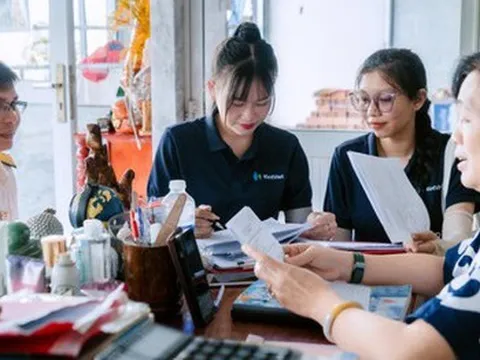 Công chức lương 12 triệu, thu nhập bên ngoài 5 triệu, có 2 con nhỏ, nộp thuế thu nhập cá nhân thế nào? - Cơ quan Thuế trả lời