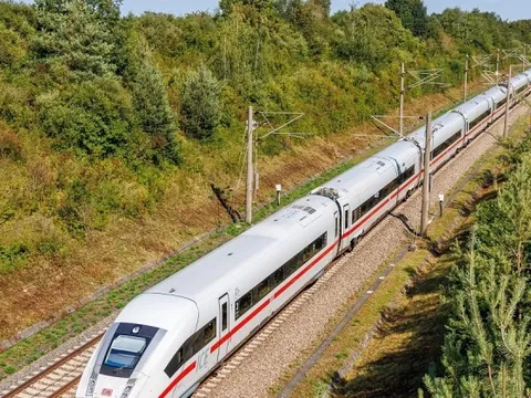 Vốn tỷ USD của công ty đường sắt cao tốc VinSpeed