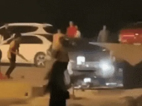 Người đàn ông lao ô tô vào đám đông, gây hỗn loạn trong đêm ở Nghệ An: Hé lộ nguyên nhân