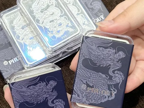 Giá bạc hôm nay 11-11: Tăng rất mạnh, bạc Phú Quý vượt mốc 2 triệu đồng/lượng