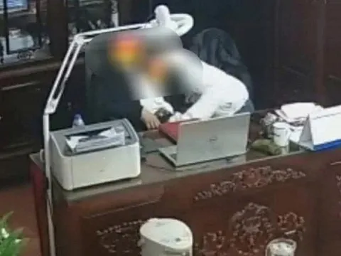 MỚI: Buộc THÔI VIỆC Chủ tịch Hội đồng quản trị trường THPT có clip thân mật cùng nhiều phụ nữ
