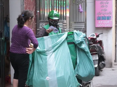 Một thủ đoạn lừa đảo tinh vi mà ai mua hàng online cũng cần biết, liên quan đến shipper giao hàng