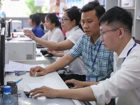 Kiểm soát viên chức khi góp vốn, điều hành doanh nghiệp