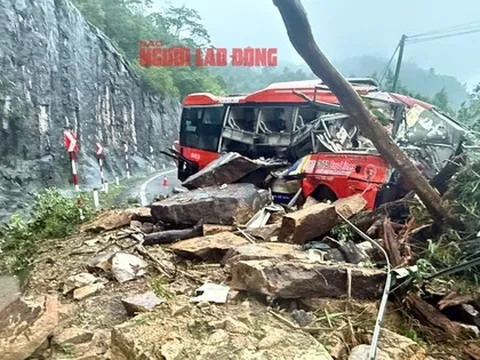 Vụ sạt lở đèo làm 6 người chết, 19 người bị thương: Thủ tướng chỉ đạo khẩn trương cứu hộ, cứu nạn