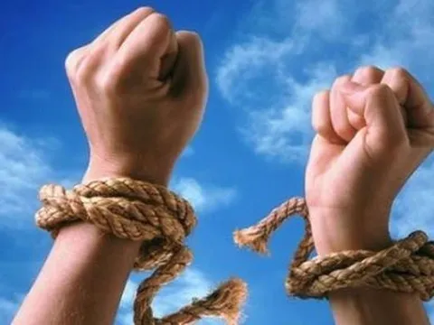 Hơn 15 triệu cổ phiếu phòng thủ bất ngờ nhận tin vui