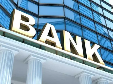 Lợi nhuận một ngân hàng tăng gấp 10, giá cổ phiếu nhân đôi kể từ đầu năm