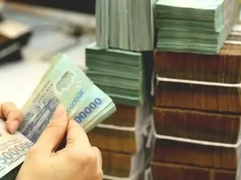 Điều chỉnh dự toán chi đầu tư phát triển và kế hoạch đầu tư công năm 2025