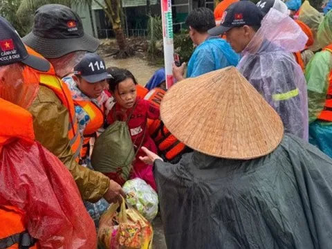 Mưa lớn ở miền Trung còn kéo dài, lũ trên các sông diễn biến thế nào?