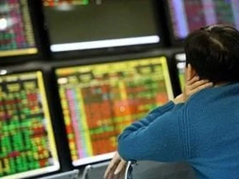 Góc nhìn chuyên gia: Nhịp điều chỉnh bất ngờ có thể xuất hiện, khả năng test lại đáy 1.580 cần được tính đến