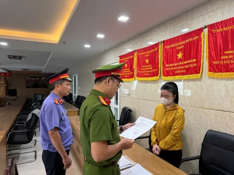 Khởi tố, lệnh khám xét với Phan Vũ Ngọc Trâm