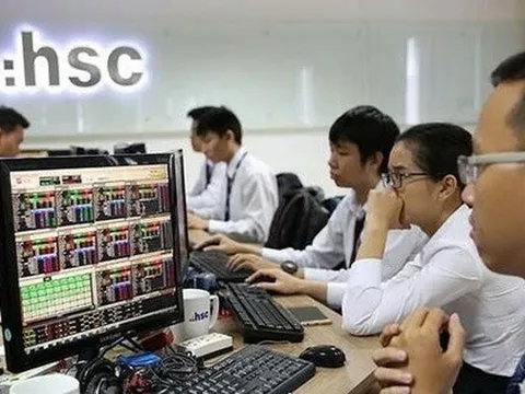 Lãnh đạo HSC đăng ký bán 350.000 cổ phiếu HCM