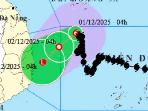 Bão số 15 sắp đổi hướng di chuyển, hướng vào từ Gia Lai - Khánh Hoà