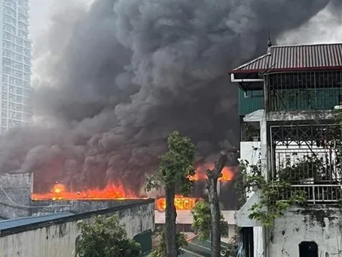 Ảnh, clip hiện trường vụ cháy nhà máy bia Hà Nội Habeco