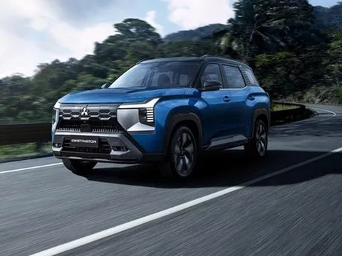Mitsubishi Destinator chính thức ra mắt: SUV 7 chỗ giá từ 739 triệu đồng, Mazda CX5 và Ford Territory đã nóng mắt chưa?