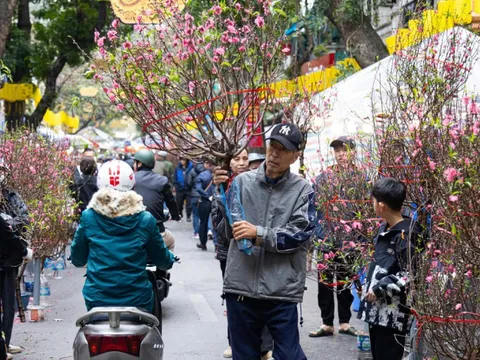 Vì sao dân mạng nói 'năm 2148 Việt Nam đón Tết Nguyên đán 2 lần'?