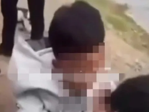 Công an xác minh vụ nam sinh bị bạn đánh, nhét băng vệ sinh vào miệng