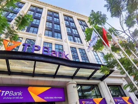 TPBank ưu tiên giảm lãi suất, đồng hành cùng người dân vùng lũ vượt khó