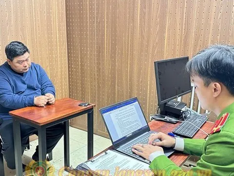 Tổng giám đốc một công ty bị bắt tạm giam