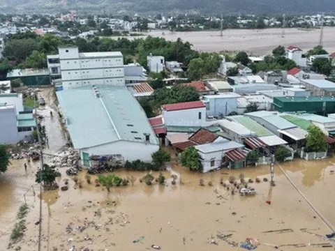 Miền Bắc có nơi dưới 12 độ, miền Trung vẫn mưa to, nguy cơ lũ quét và sạt lở đất