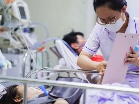 Diễn biến sức khỏe 2 cô gái nhảy lầu để thoát thân trong vụ cháy khiến 4 người tử vong ở TP HCM