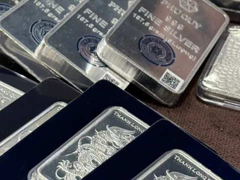 Giá bạc thỏi sáng nay ngày 8/12