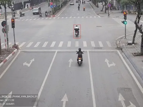 Cục CSGT: Phát hiện 703 xe vượt đèn đỏ trong một ngày tại nút giao ở Hà Nội