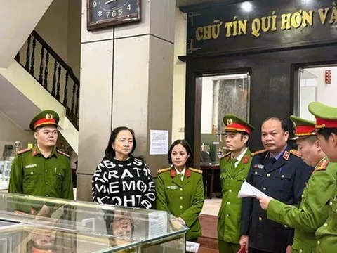 Bắt vợ chồng chủ tiệm vàng nổi tiếng ở Thanh Hóa
