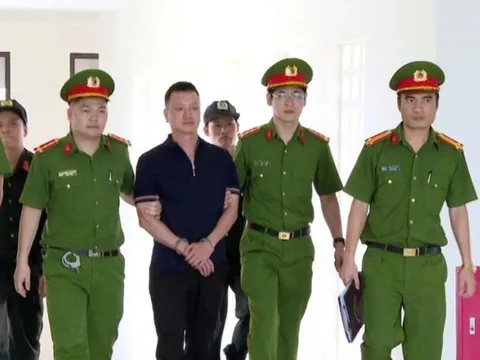 Lộ diện người nhận 350 triệu đồng 'chạy giảm án' của trùm giang hồ Vi 'ngộ'