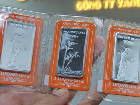 Giá bạc hôm nay 9-12: Lập đỉnh mới, lên mức chưa từng có