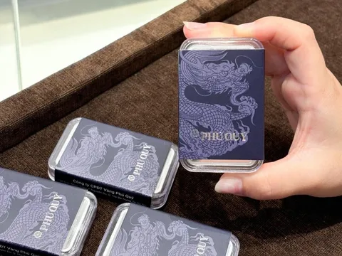 Giá bạc nối dài đà tăng mạnh sau cuộc họp lãi suất của FED