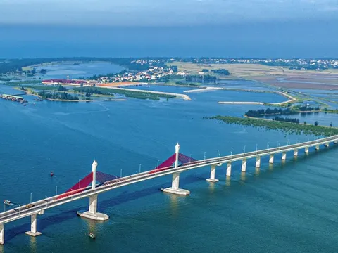 Tỉnh là quê nhà của tỷ phú Phạm Nhật Vượng, nơi sắp khởi động 4 dự án trên 127.000 tỷ đồng của Vingroup đang phát triển ra sao?