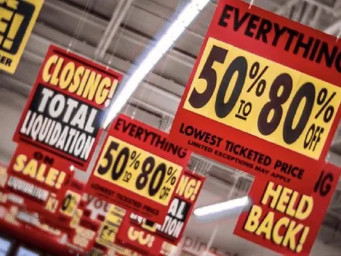 Chuyên gia: Chứng khoán đang tạo cảm giác như một đợt “sale off”, cổ phiếu “rẻ” hoàn toàn có thể “rẻ hơn