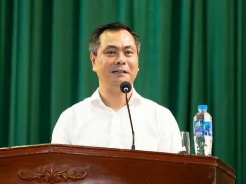 Lật tẩy chiêu 'ăn chặn' tiền A80 của Hiệu trưởng Cao đẳng Du lịch Hà Nội