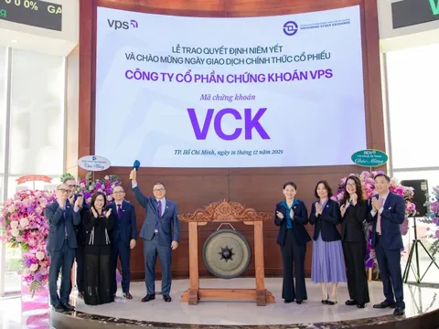 Cổ phiếu VCK của Chứng khoán VPS chính thức niêm yết trên HOSE