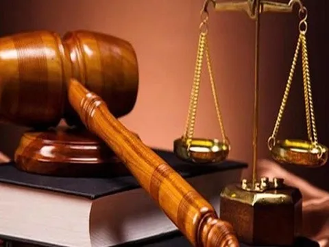 Cơ khí Điện lực (PEC) bị xử phạt do vi phạm công bố thông tin