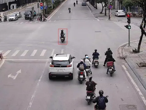 70 chủ xe máy vượt đèn đỏ có biển số sau nhanh chóng nộp phạt nguội theo Nghị định 168
