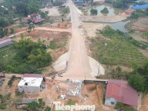 Cận cảnh tuyến đường 'cụt' 220 tỷ kết nối với... đồng ruộng ở Thái Nguyên