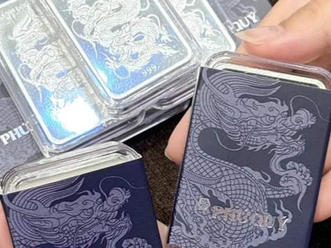 Giá bạc hôm nay 20-12: Thị trường bạc tiếp tục dậy sóng