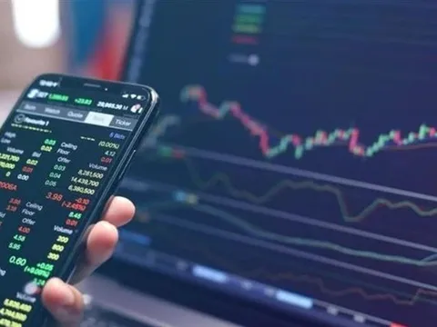 Người đàn ông ở Hà Nội bị lừa hơn 3 tỷ đồng đầu tư vào ‘sàn giao dịch Mỹ’