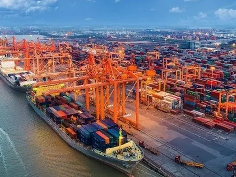 Xuất nhập khẩu Việt Nam lập kỷ lục 920 tỷ USD