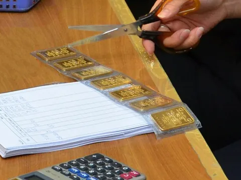 Giá vàng hôm nay 20-12: Tiếp tục đà tăng