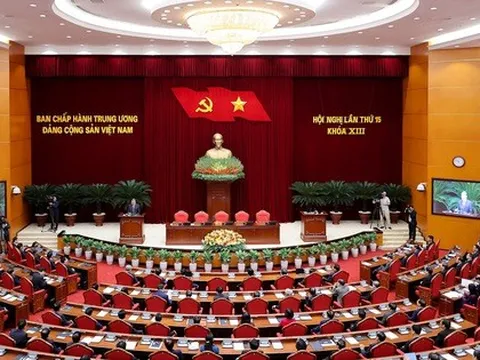 Bế mạc Hội nghị Trung ương 15, khóa XIII