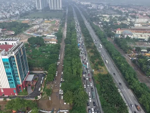 Hà Nội hạn chế xe tải nặng vào Vành đai 3 trên cao, tài xế cần lưu ý gì?