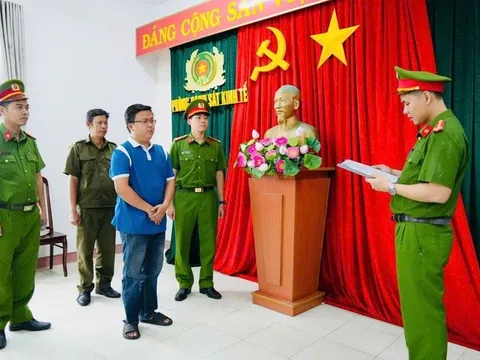 Bắt giam cửa hàng trưởng xăng dầu Võ Thái Huy