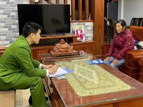 Đi vay tiền để chuyển cho ‘nhân viên viễn thông dởm’