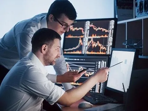 Khối ngoại ngược dòng tung 300 tỷ gom một cổ phiếu bluechip trong phiên VN-Index tăng 25 điểm