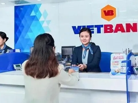 Loạt cổ phiếu tên tuổi sắp 'chuyển nhà'